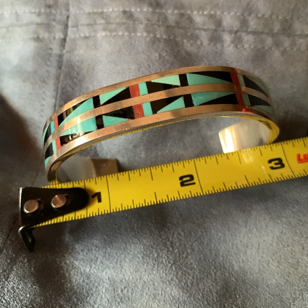 Turquoise, coral and Onyx southwest Indian cuff bracelet from the 1970s - Picture 3 of 3